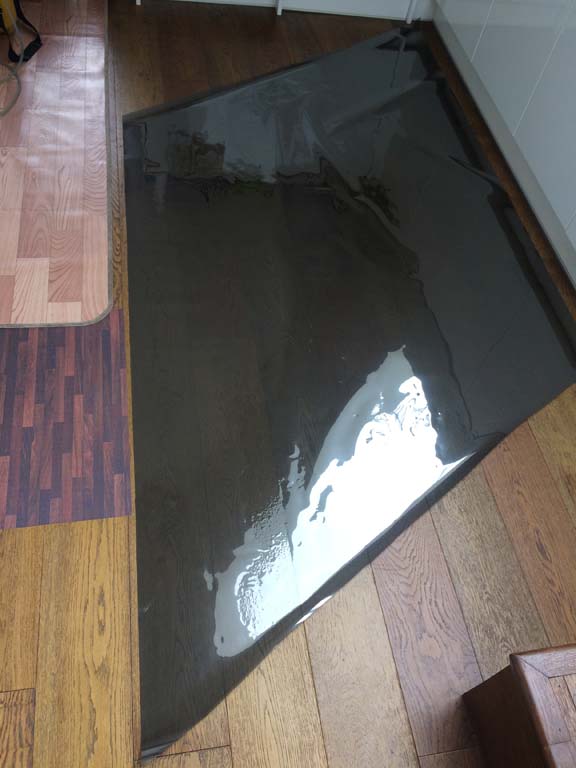 image of template required to cut super shade 35 film to fit trapeziod window